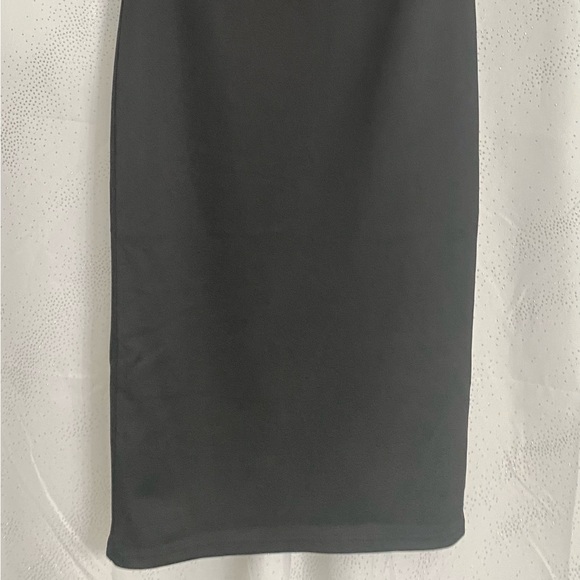 ASHLYN FEATHER DETAIL MIDI DRESS | BLACK - Picture 4 of 4